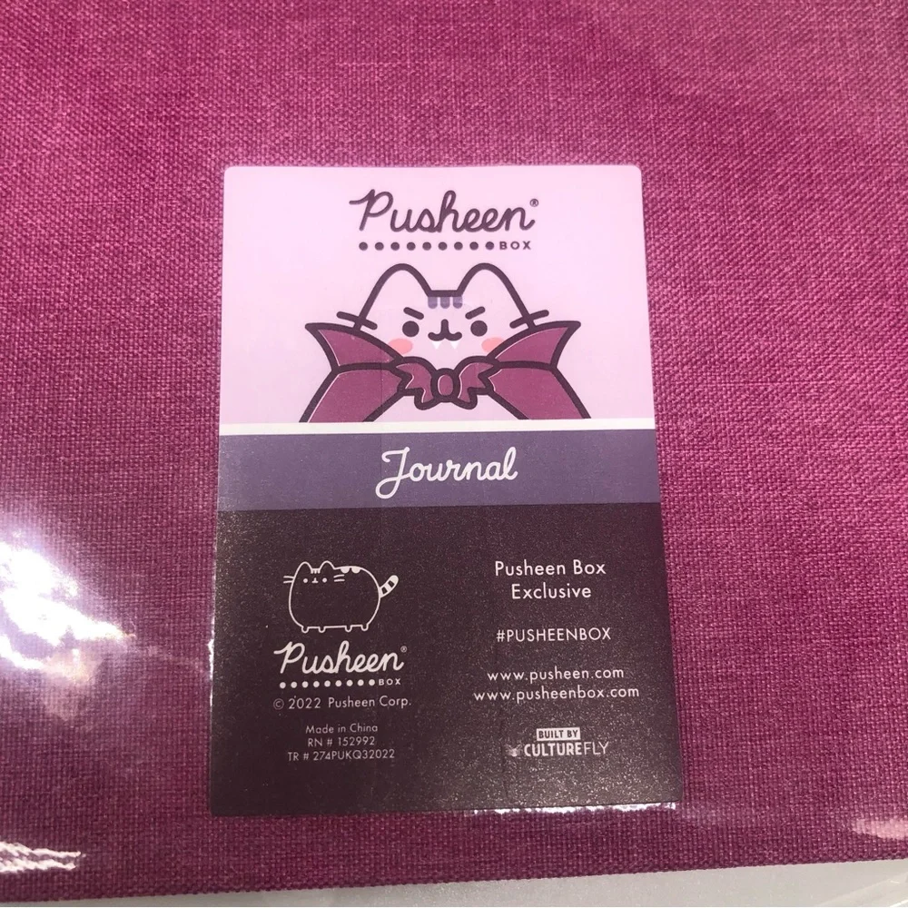 NEW✨ Pusheen Cat Vampire Halloween Vampurr Fall Box Exclusive Purple Journal